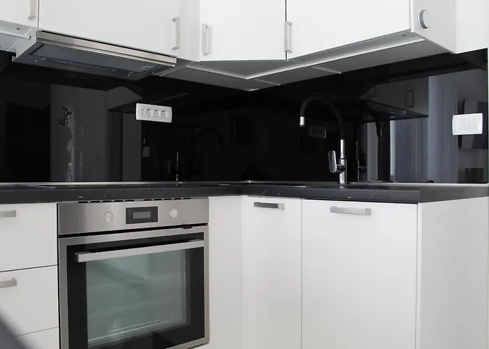 The Site 아파트 스플리트