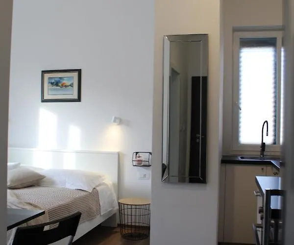 아파트 The Site *